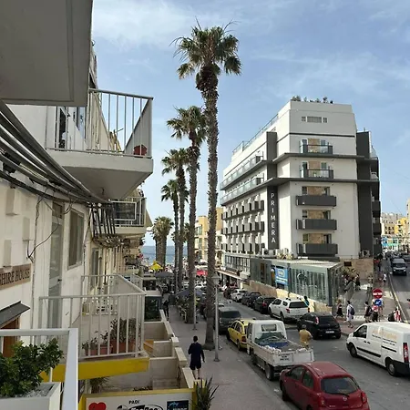 Appartement Devonshire Flats 2bed - Bugibba Square By Homely *
