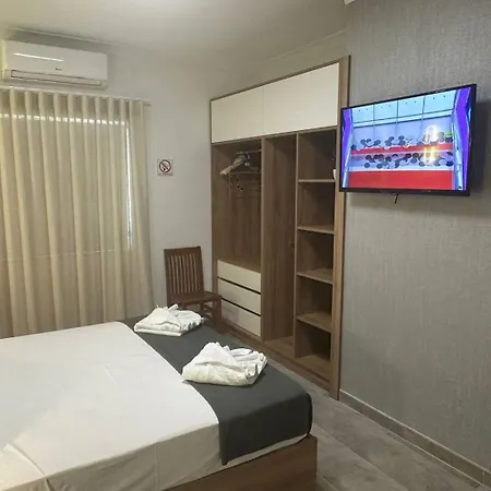 Devonshire Flats 2bed - Bugibba Square By Homely St. Paul's Bay