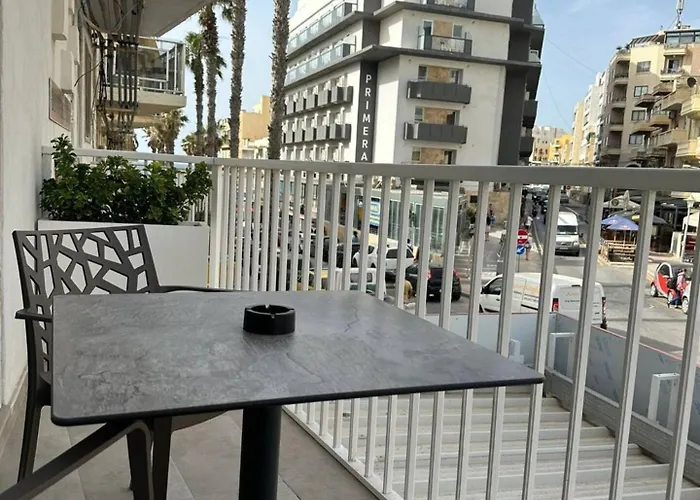 Devonshire Flats 2bed - Bugibba By Homely St. Paul's Bay